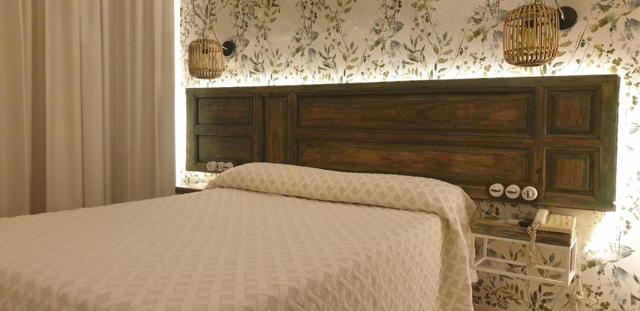 Hostal Macami Pedro Abad Екстериор снимка
