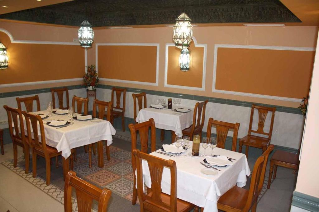 Hostal Macami Pedro Abad Екстериор снимка