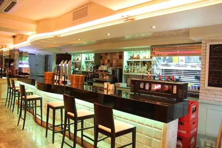 Hostal Macami Pedro Abad Екстериор снимка